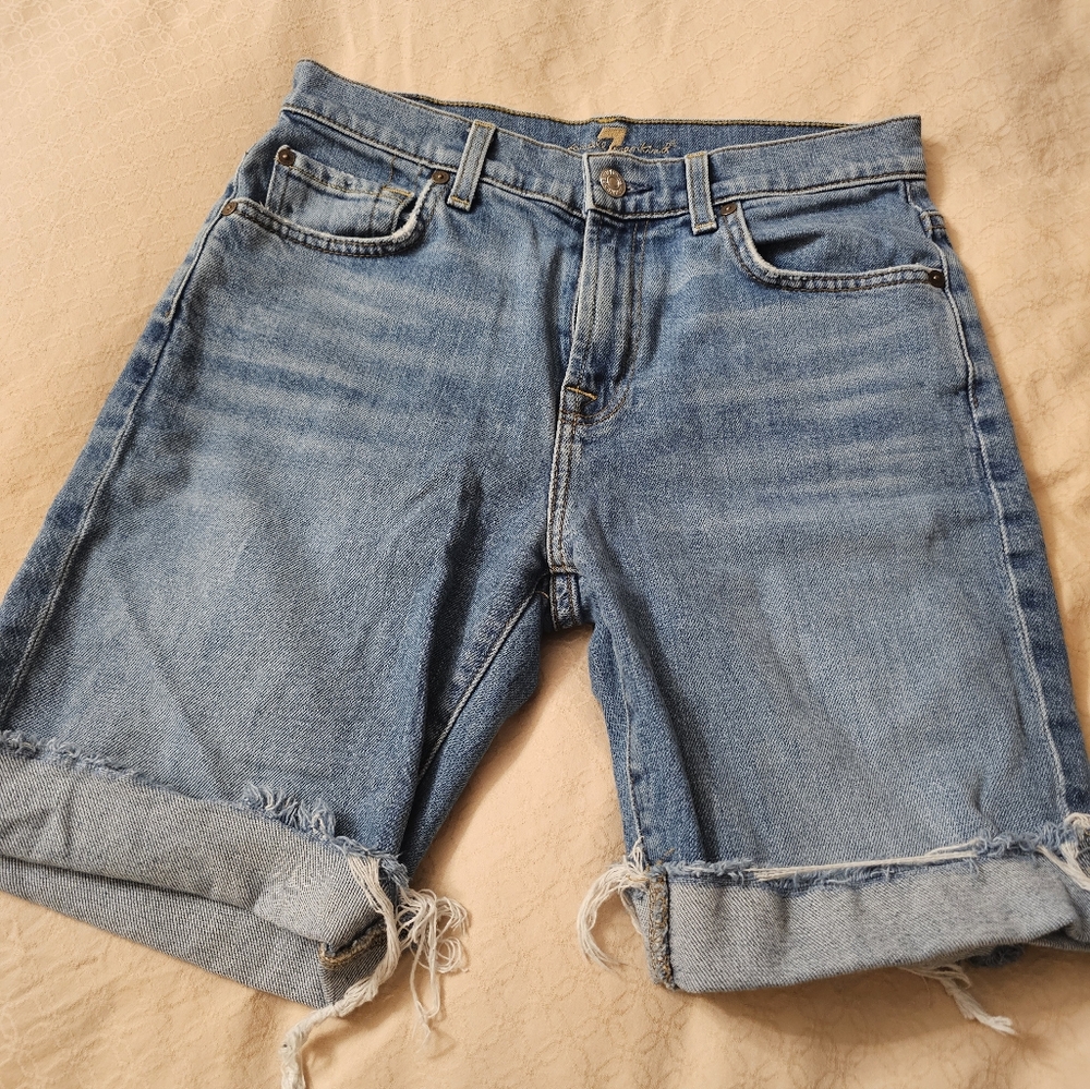 7 for All Mankind women's Jean shorts size 26